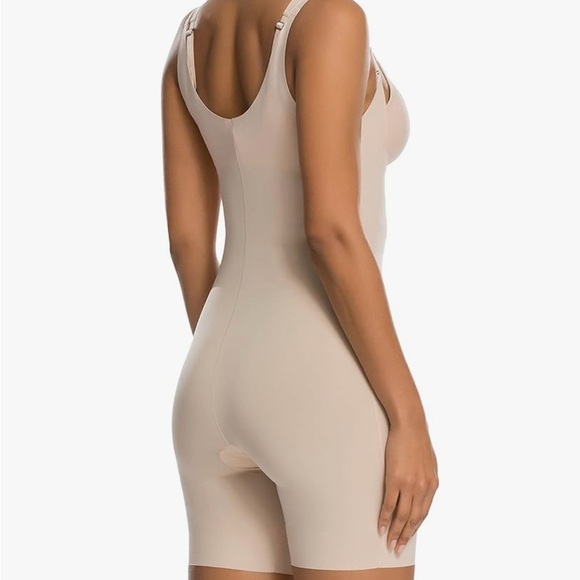 SPANXsculpt™ OnCore Open-Bust Mid-Thigh Bodysuit Seamless Nude Shapewear size S - Picture 2 of 10